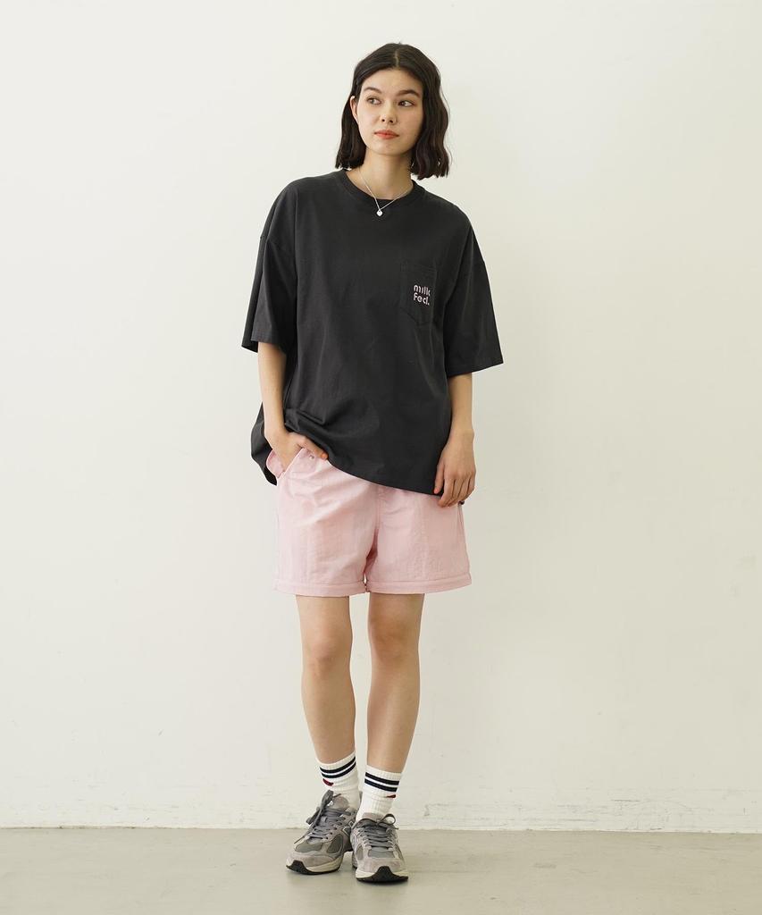 Milkfed Women's Casual Cut Out Logo Pocket Wide Short Sleeve Tee In Charcoal