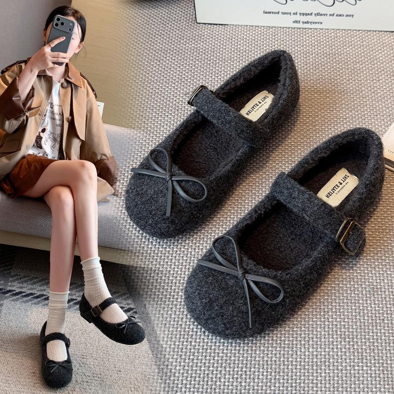 70820 feet wide feet fat large size women's shoes cotton single shoes velvet warm Mary Jane shoes soft sole bow flat shoes