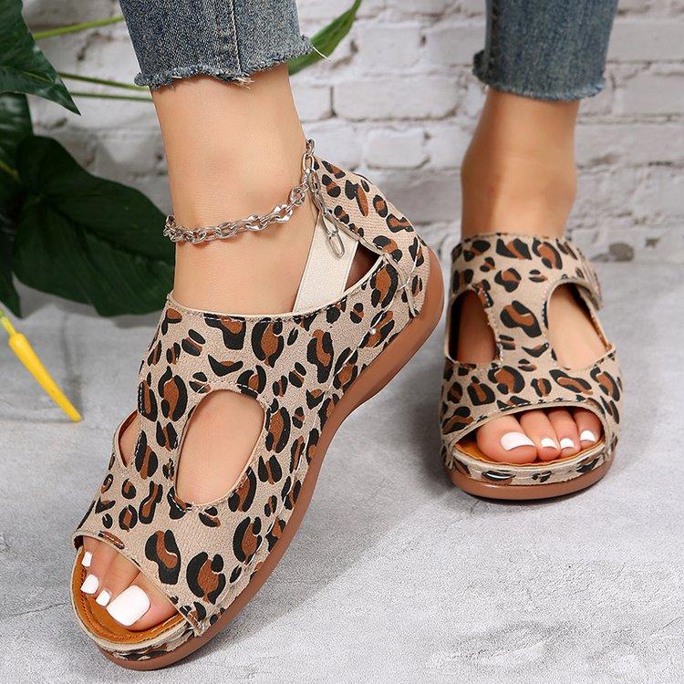 Summer and Autumn European and American Plus Size Versatile Fish Mouth Shoes Roman Sandals Flat Bottomed Low Heeled Women's Sandals Casual Shoes