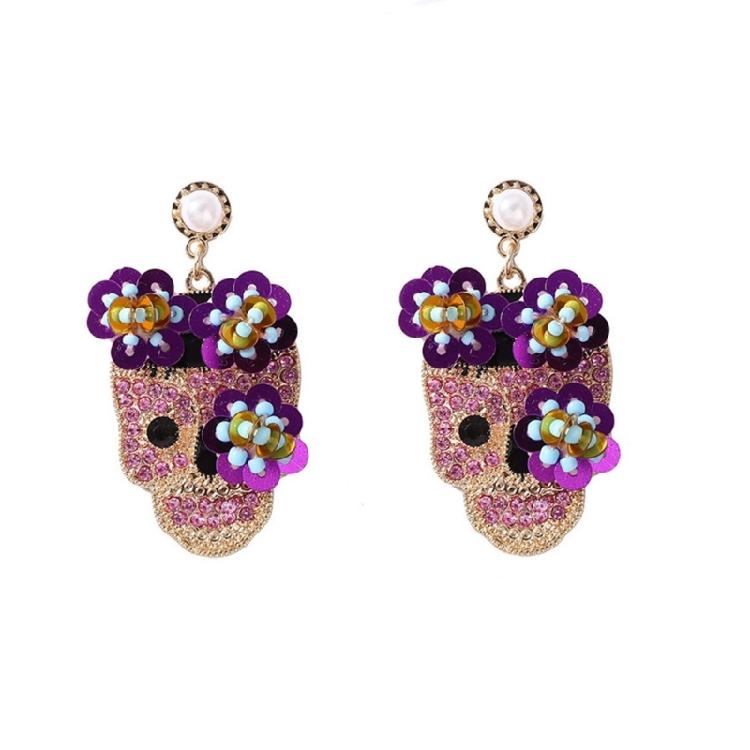 Luxurious Zircon Skull Ear Studs Delicate Zinc Alloy Skull Earrings with Zircon and Glitter Accent for Daily Wear