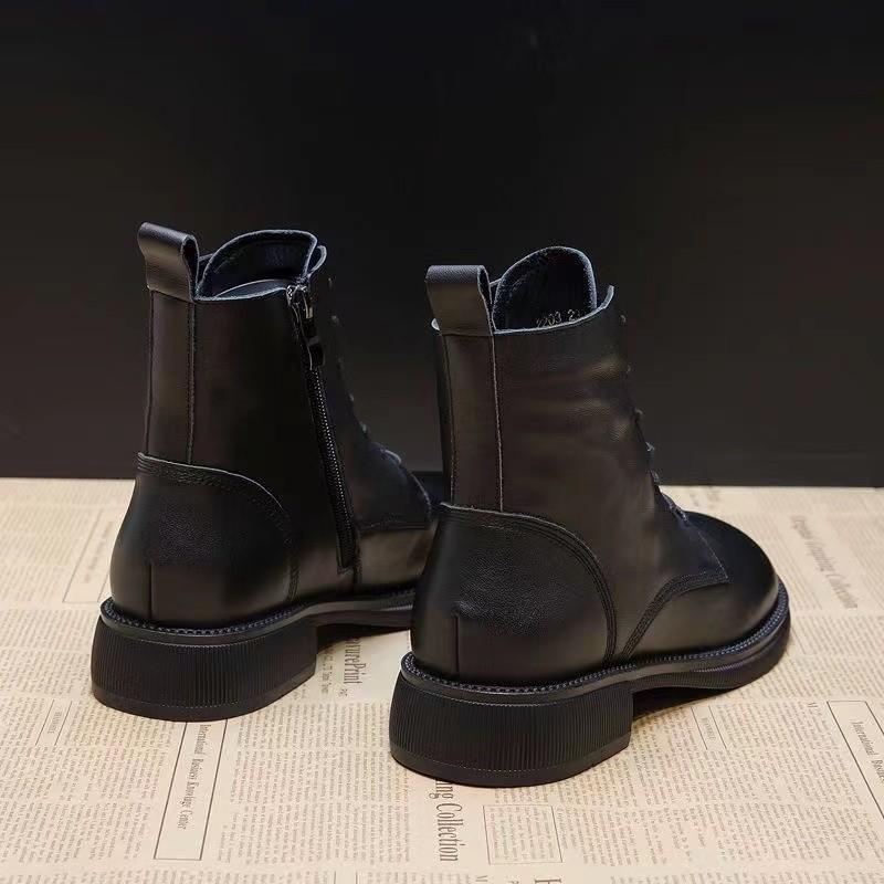 

Винтажные британские ботинки Martin, женские, 2025 г., новые, с перекрестными ремешками, с боковой молнией, на плоской подошве, модные, узкие, мягкие ботинки 35 чёрный