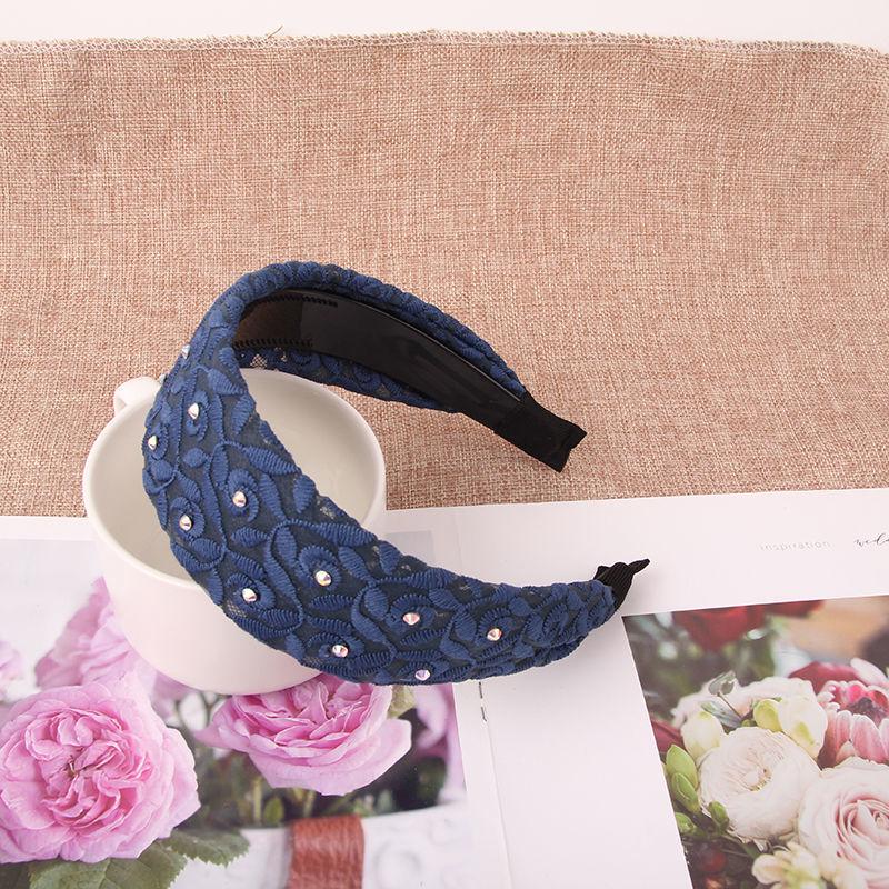 Versatile Korean Women's Temperament Hair Tie and Headband for Style and Gray Coverage