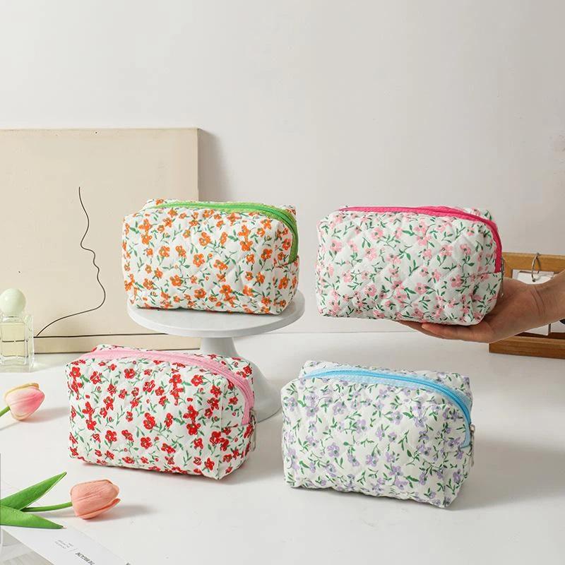 1PC Portable Small Flower Printed Storage Bag Travel Makeup Case Women Toiletry Bag For Girls Traveling