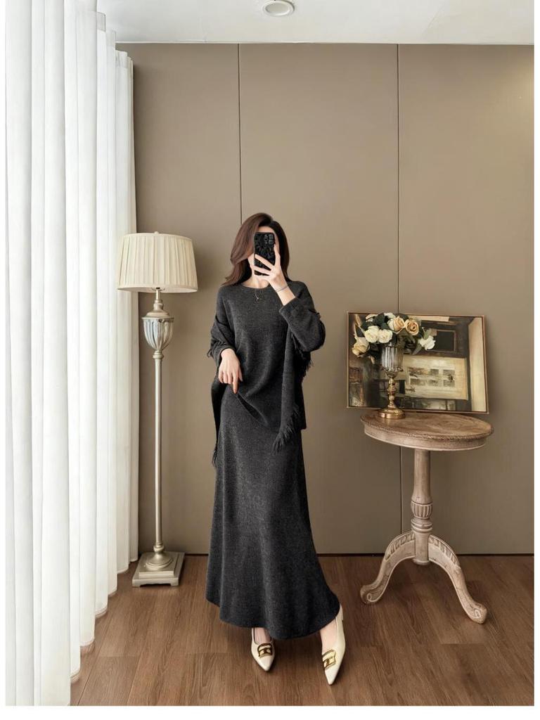Women's Autumn/Winter High-End Knit Set: Tassel Shawl, Sweater & Skirt.