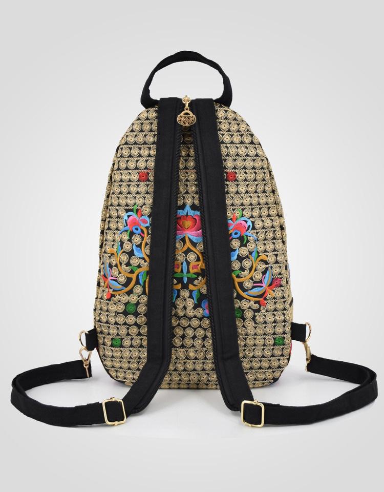 Zaino in Tela Ricamato Etnico dello Yunnan: Borsa da Viaggio Retro Multifunzionale per Ragazze