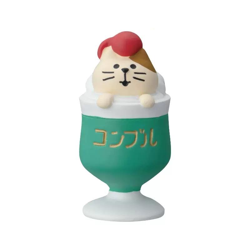 Japanese Ornaments ZAKKA Garden Coffee Scene Decoration Shooting Props Miniature Resin Cat Birthday Gift Collection