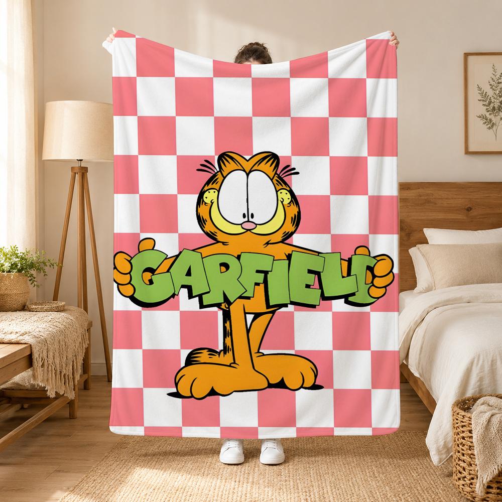 A fat yellow cat cute Garfiel Throw 240g flannel blanket, suitable for sofas, beds, offices,  exquisite gift blankets