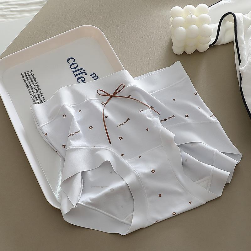 Cute Pure Desire Breathable Soft and Skin Friendly Triangle Women’s Panties