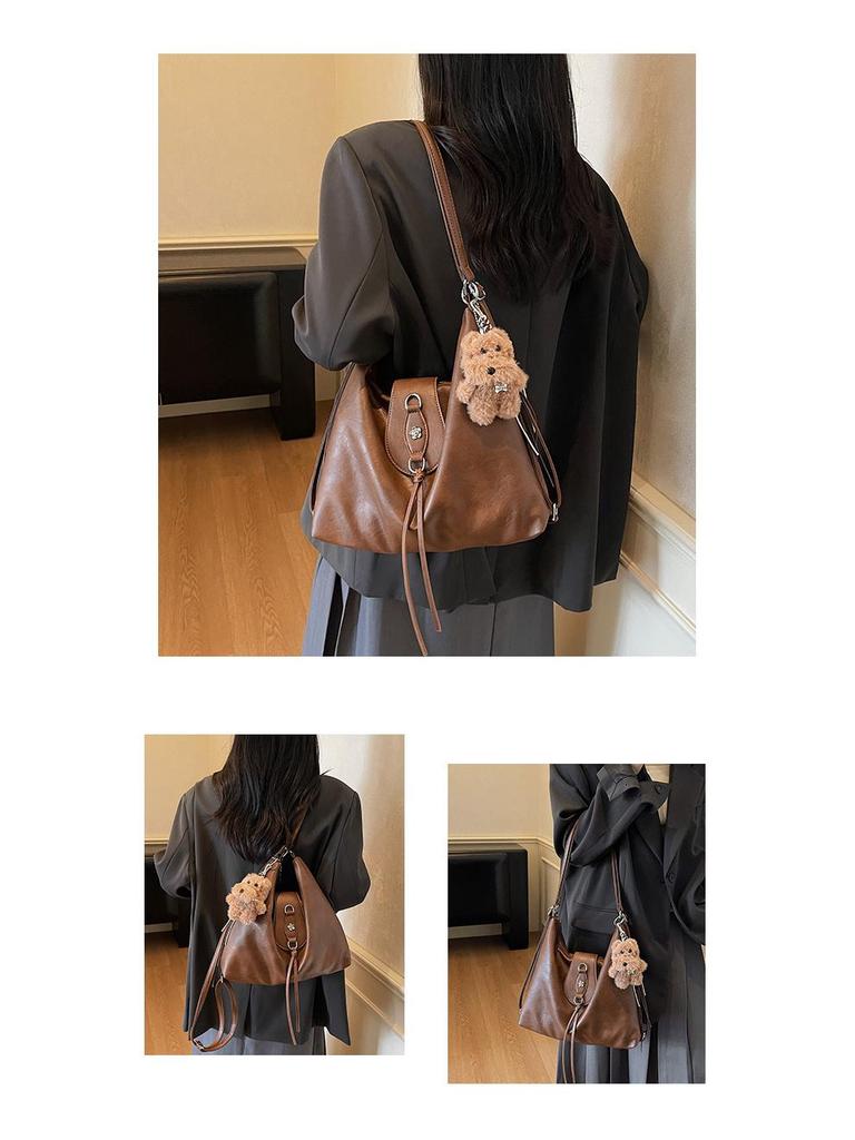 Women's Retro Single Shoulder Bag - Autumn 2025 Trendy Fashion, Korean-Style, Large Capacity Tote Backpack