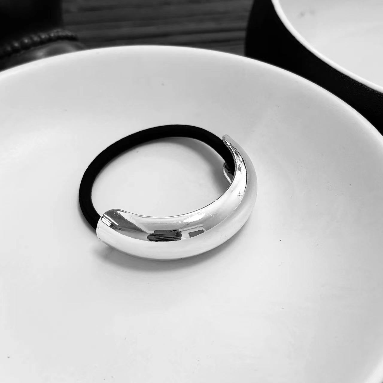 

Корейская мода металлические нерегулярные двухслойные резинки для волос веревки женская повязка на голову эластичная повязка для волос держатель для хвоста аксессуары для волос 1PCS