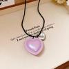 Retro Round Resin Necklace: Versatile, Fashionable High-End Clavicle Chain for Women