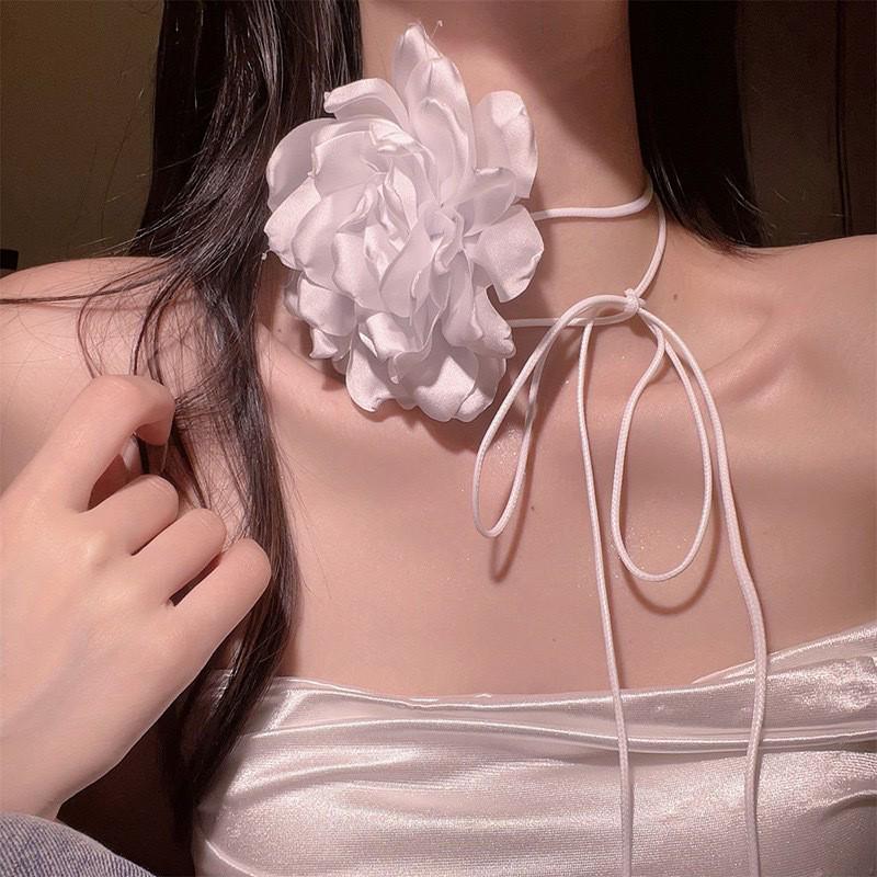 Lolita Camellia Choker Necklace for Women - Dark Clavicle Chain, Maid Style Neckband Collar