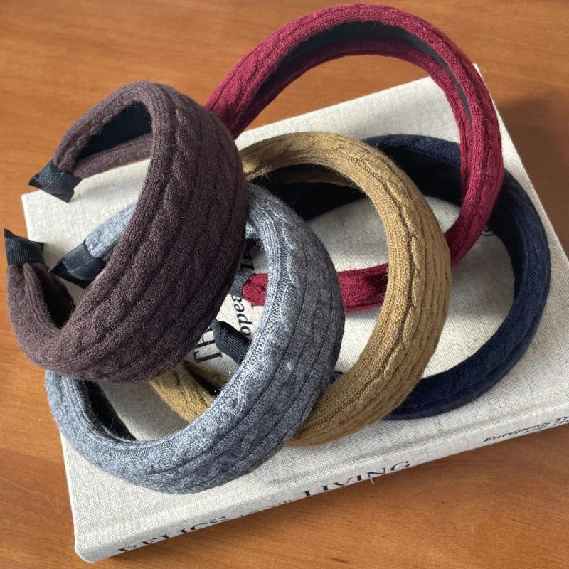 Koreanischer Wollstrick-Stirnreif mit breiter Krempe für Damen - Elegante Haarklammer für den Herbst/Winter.