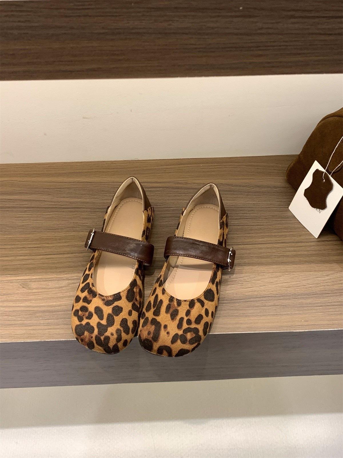 

Flat bottom suede leopard print single shoes spring and autumn Mary Jane evening shoes 40 леопард друку кольору