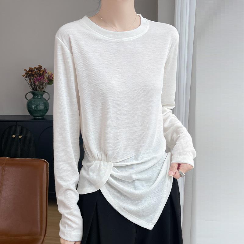 Solid-color Round-neck Long-sleeved T-shirt for Women, Spring-autumn Thick and Fitted Base Layer Shirt, Early Spring Outerwear with A Waistline.