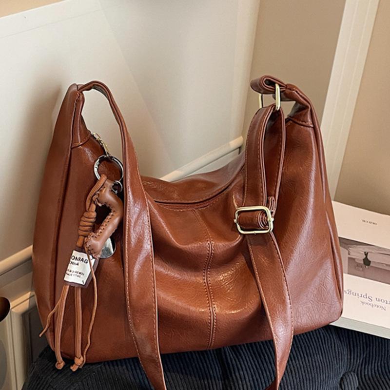 Didelės talpos krepšys Retro ir stilingas krepšys kasdieniam naudojimui Minkštos odos krepšys vienam peties dirželiui / nešiojamas per petį