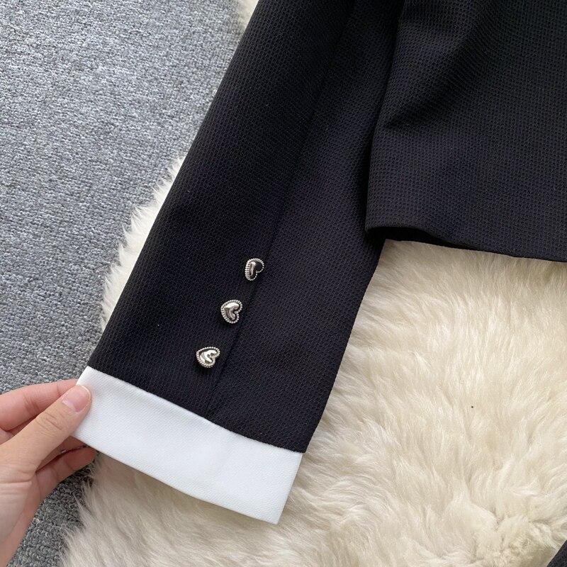 Autumn And Winter French Small Incense Wind Short Retro Temperament Tweed Top + A-Line Short Skirt Two-Piece Set