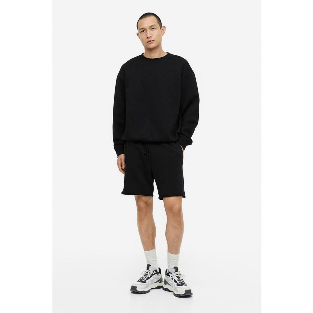 

Спортивные шорты HM Regular Fit, черные 0967417038