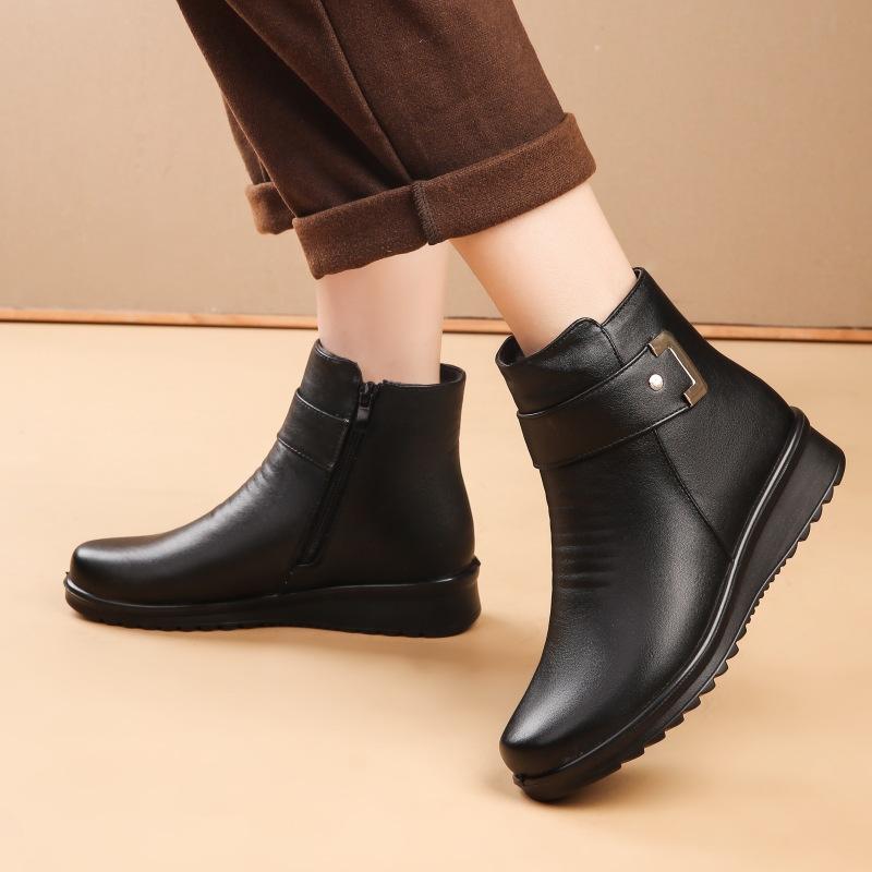 Dámské zimní sněhule s bočním zipem Nazouvací platformové kotníkové boty s podšívkou z umělé kožešiny Pohodlné Teplé Chůze Práce Krátké boty Boty pro ženy