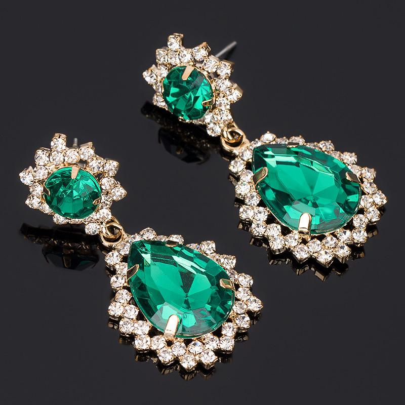 Trendy Jewelry: Unique Teardrop Earrings for Women - Perfect for Street Style and Performances