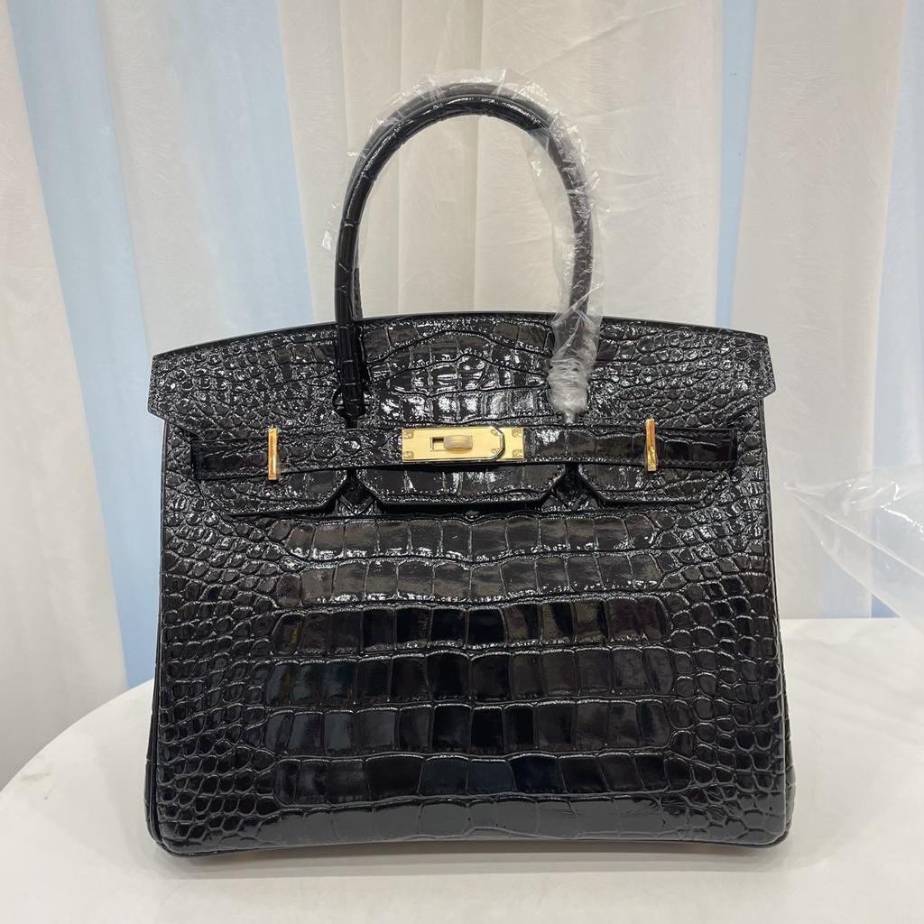 New Top-grain Cowhide Crocodile Pattern Women's Full Pair Version Shoulder Strap Version Handbag Lock Solid Color Women's Bag