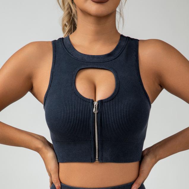 

«Женский фитнес-набор»: Шорты для йоги Frosted Yoga, брюки с высокой талией и присборенными бедрами длиной 3/4, бесшовный жилет на молнии. Small