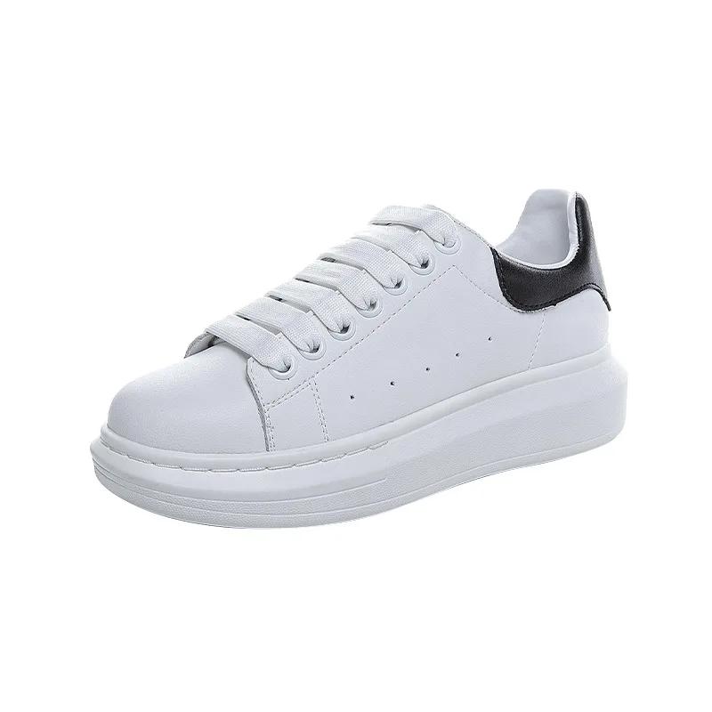 Women's Shoes 2025 Winter Velvet Leather Casual Flat White Shoes Large Size 41-43 Women's Single Shoes Tide