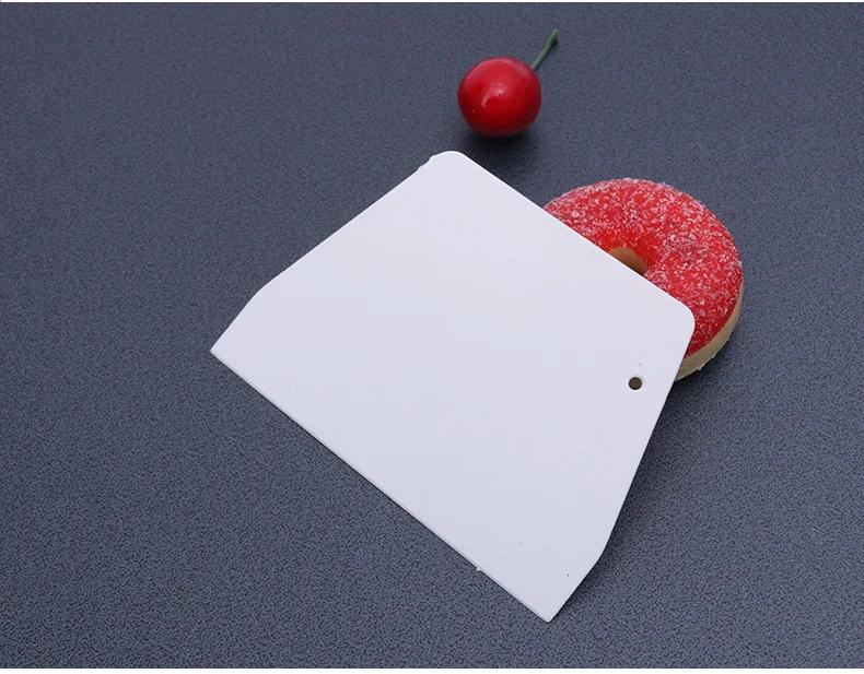 

Скребок для выпечки, трапециевидный нож для теста для кремового торта, пластиковый скребок, бытовой кухонный инструмент для выпечки, большой режущий нож