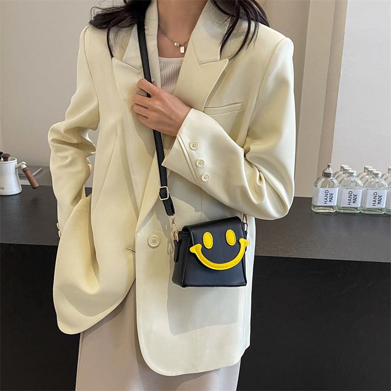 Cute Small Smile Face Color Block Pu Shoulder Bag With Magnetic Closure