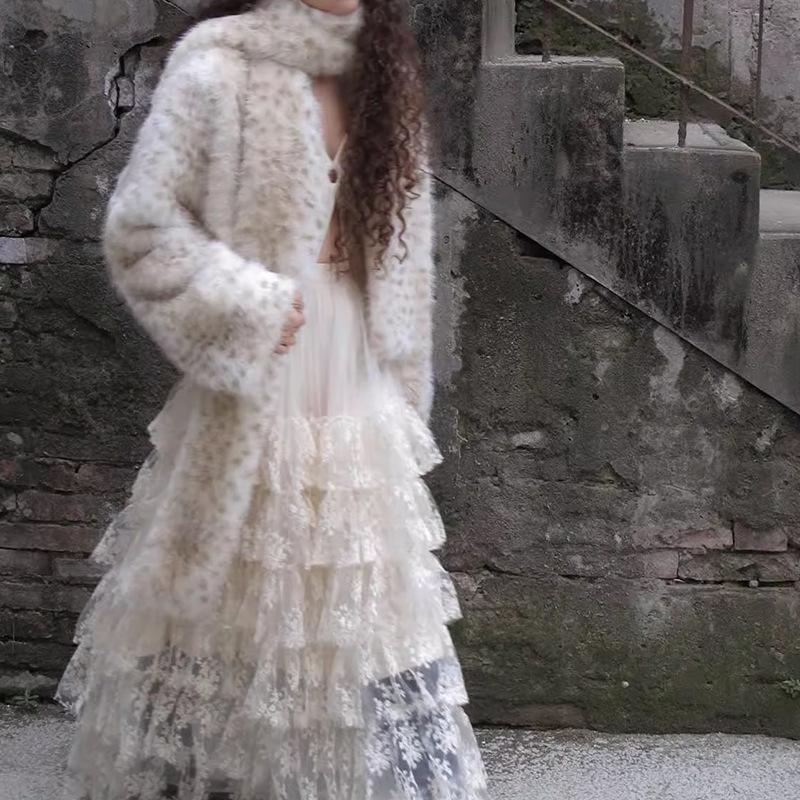 CARIE Chasing Dreams Satin Sweater & Multi-layer Mesh Lace Skirt 2026 Winter Collection S