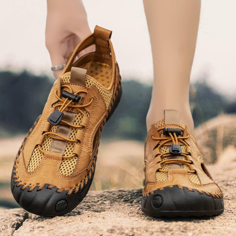 Herren-Sandalen aus Mikrofaser-Leder, handgenäht, atmungsaktives Mesh, lässig, weich