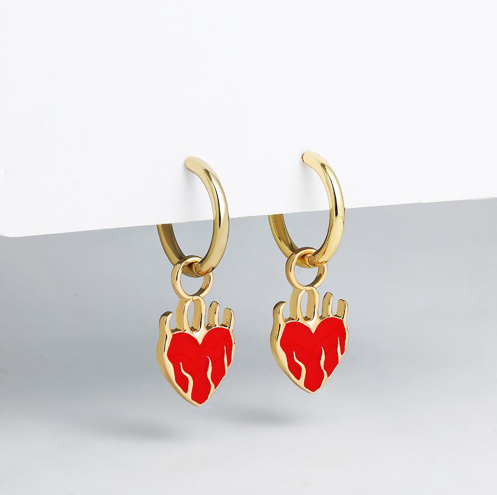 

Hot Red Heart Pendant Charm Hoop Earrings for Women Punk Stainless Steel Small Circle Huggie Hoops Fashion Zircon Gift