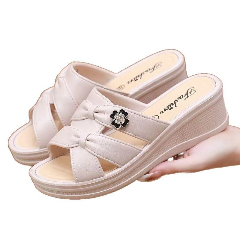 Women's Slippers Heightened Thick-soled Going Out High-end Wedge Heels High-heeled Sandals Home Non-slip Hollow Women's Shoes