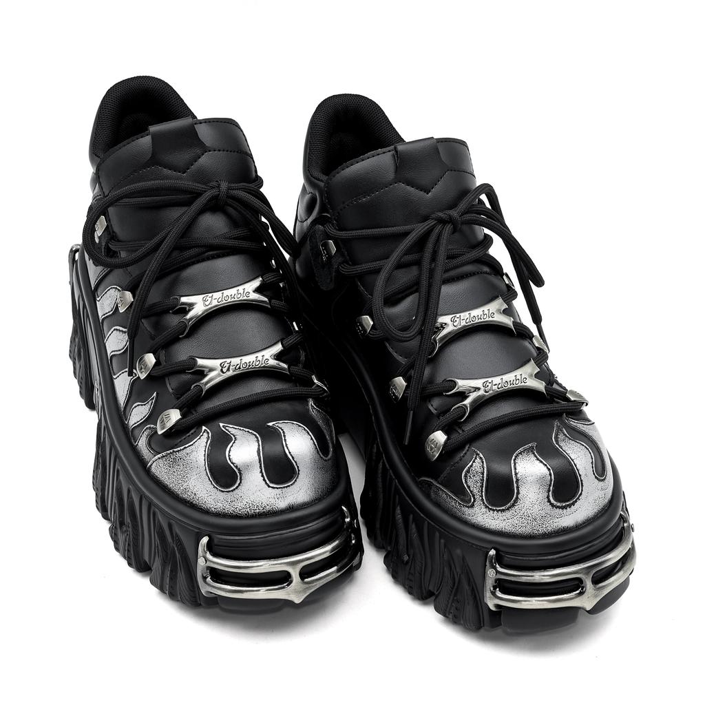 New Punk Style Women Shoes Lace-up Heel Height 6CM Platform Shoes Woman Metal Decor Woman Sneakers Gothic Ankle Rock Boots