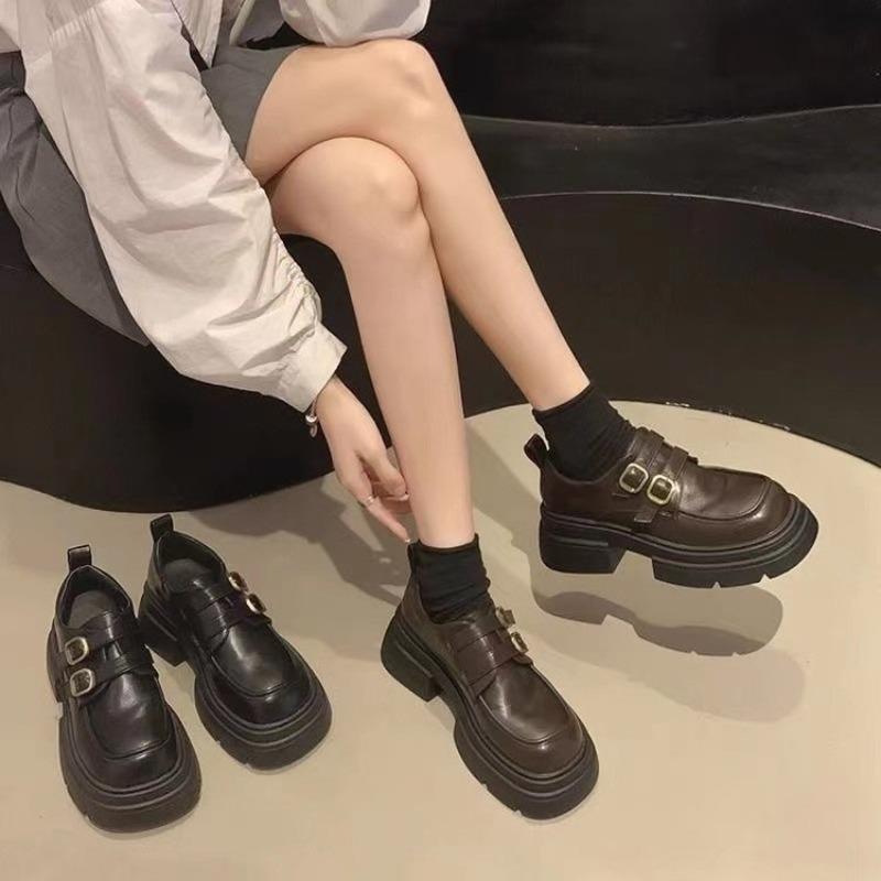 Mocassini con Plateau in Pelle da Donna con Doppia Fibbia e Tacco Chunky, Punta Tonda, Scarpe Casual
