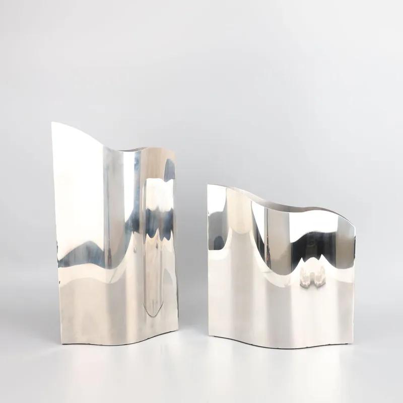 Luxury Stainless Steel Vase, Modern Leather Design Vase, Home Decoration Ornament, Living Room Dining Table Flower Arrangement