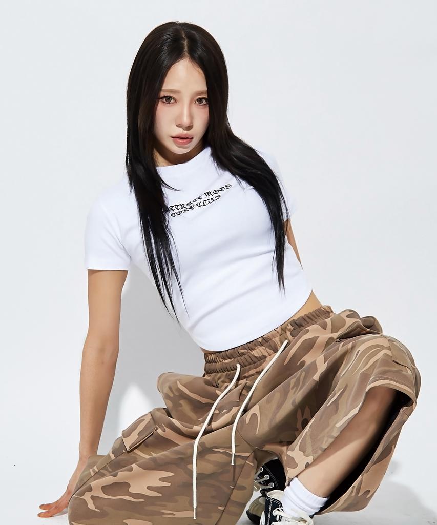 BATTRACT Women'S Core Club Crop Rounding T-Shirt_White