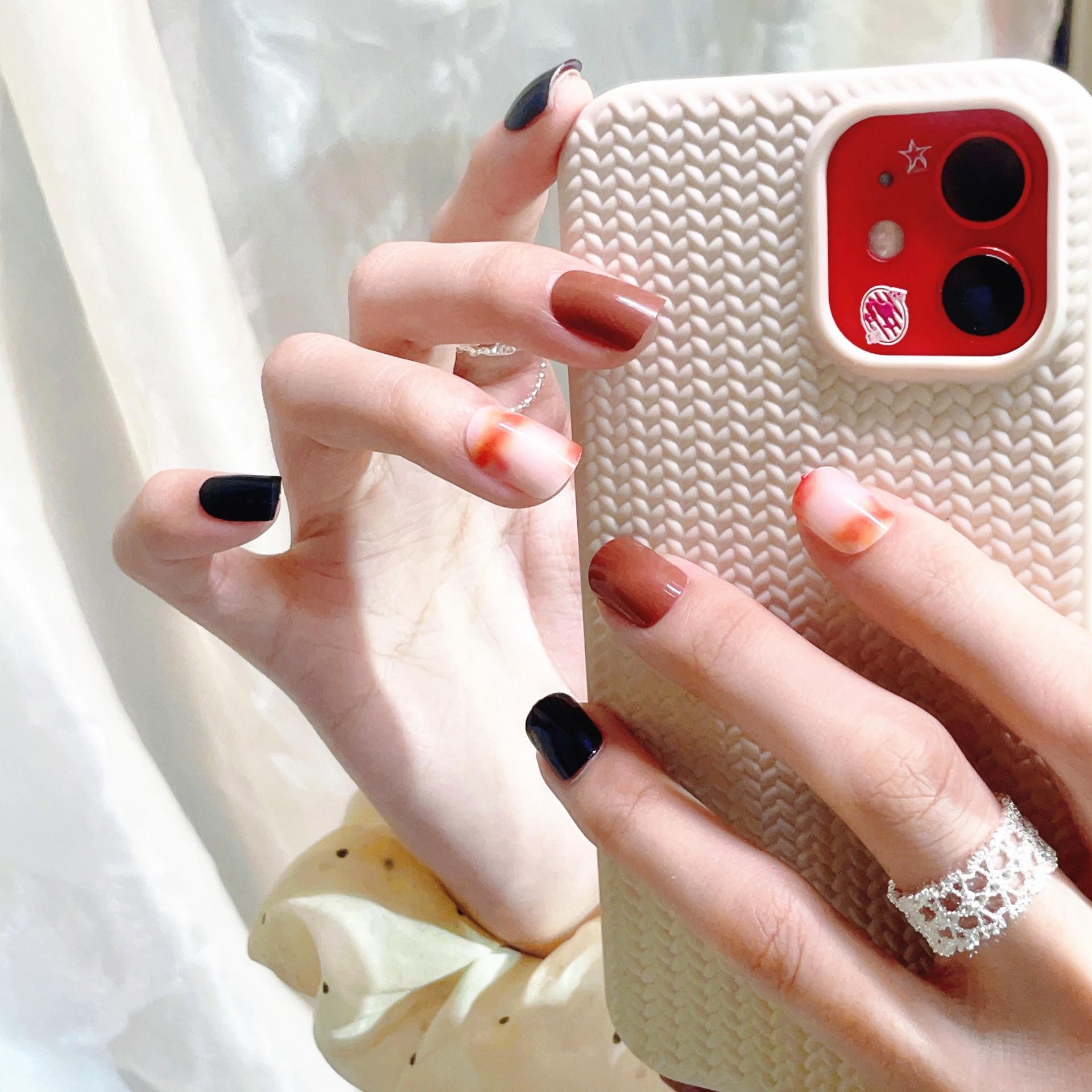 

Maillard Retro Black Coffee Marble Press-on Nails - Stylish, Versatile Manicure Stickers