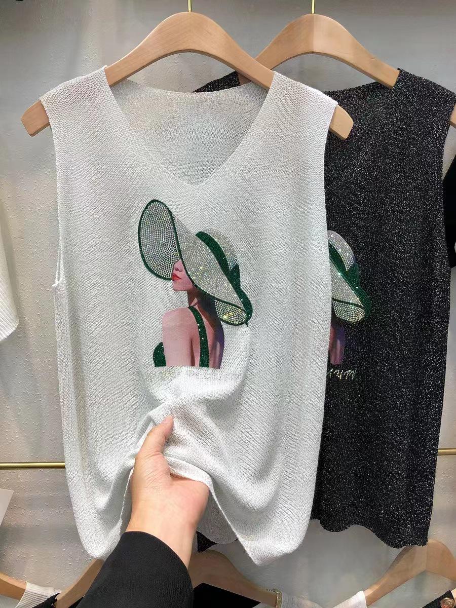 

Женский блестящий шелковый жилет без рукавов с V-образным вырезом 2023 г.: Новый стиль весна/лето со свободным кроем и ромбовидными акцентами One Size 90-130