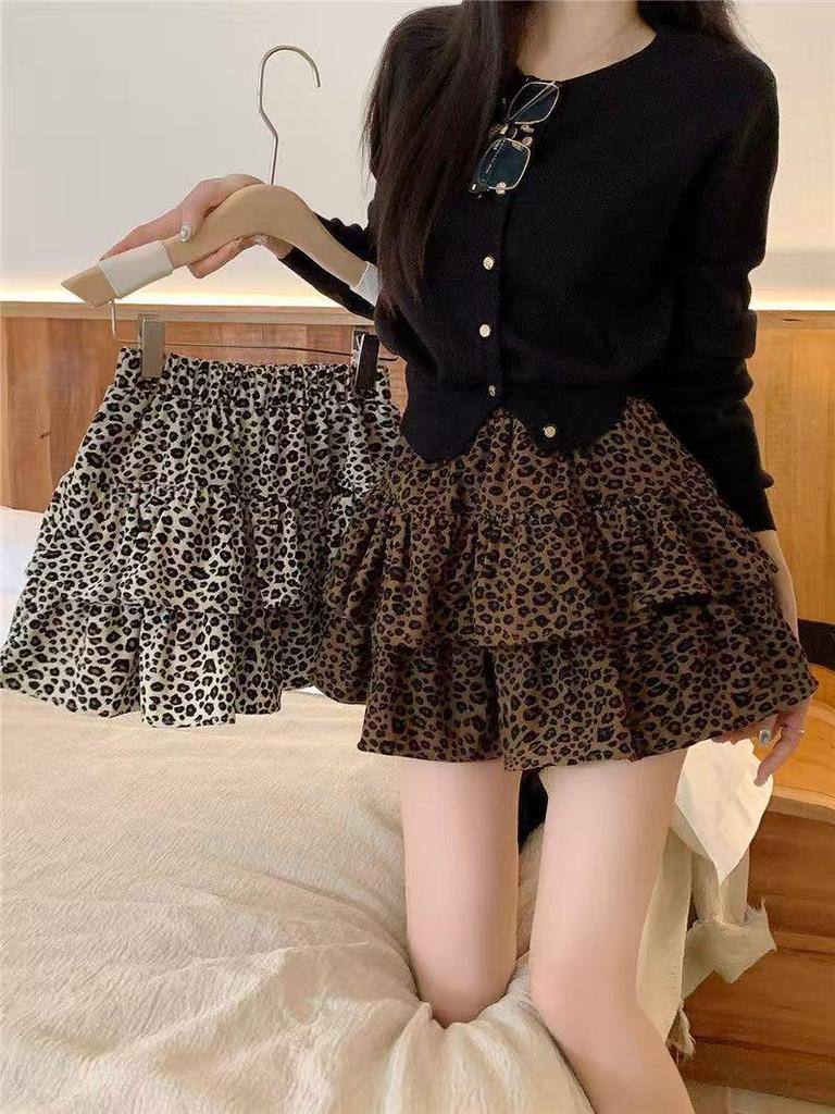 Women's High-Waisted Leopard Print A-Line Skirt - Double Layer, Slimming, Fluffy, Short, for Petite, Autumn/Winter 2025