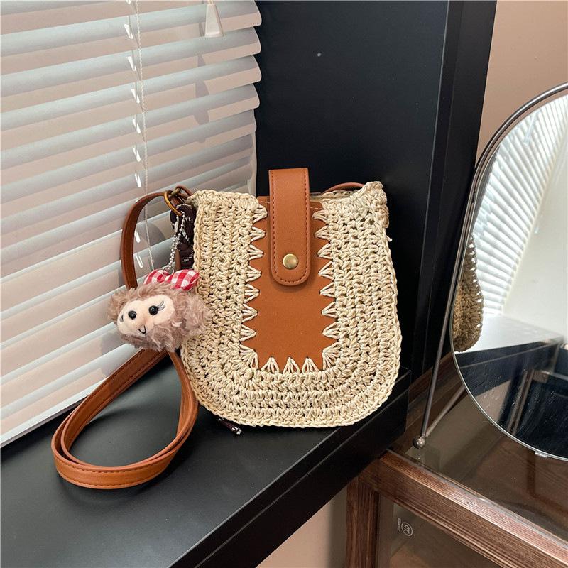 Straw Bag Women's 2025 New Versatile Casual Woven Oblique Span Small Bag Seaside Vacation Beach Shoulder Mobile Phone Bag