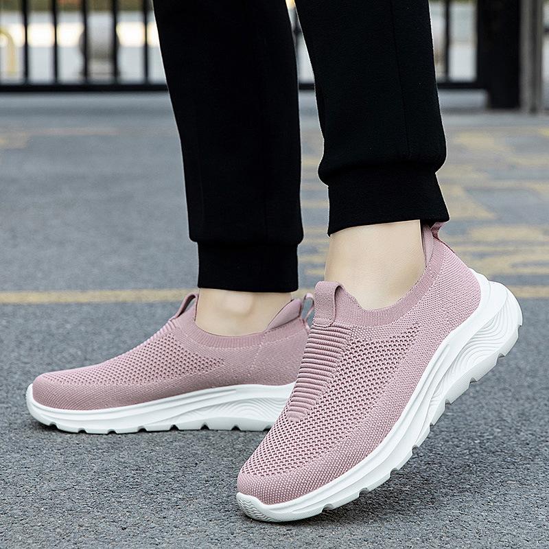 Spring, Summer and Autumn Mom and Dad Shoes Sleeve Casual Shoes Walking Shoes Classic New
