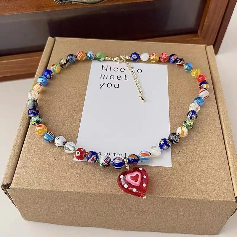 Retro Fashion Dopamine Colorful Glass Beaded Red Heart-shaped Pendant Choker Necklace for Women Temperament Statement Jewelry