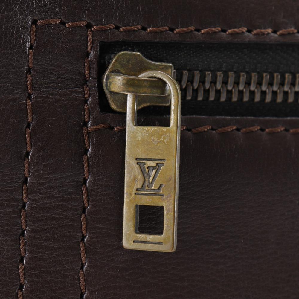 Louis Vuitton Sac Plat Schultertasche M92073 Utah Cafe Braun Kalbsleder Herren Gebraucht
