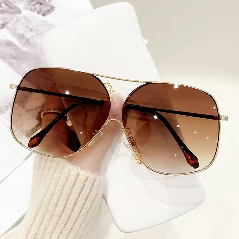 

New Women Fashion Large Frame Sunglasses Vintage Women s Luxury Brand Sun Glasses Oversized Square Eyewear UV400 Gafas De Sol 1PC