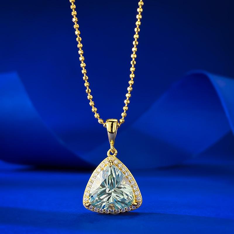 Lulu Tong S925 Silver Aquamarine Green Triangle Pendant Necklace - Light Luxury 