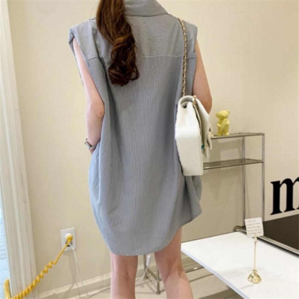 New Arrivals Open Run Women Striped Sleeveless Shirt And Shorts Set
