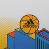 adidas Tricou cu gât rotund cu imprimeu grafic, respirabil, pentru bărbați, topuri, alb DY8714
