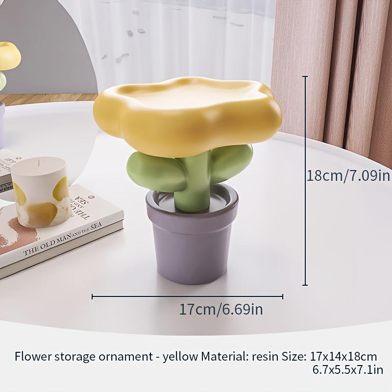 

Chic Yellow or Pink Resin Flower Figurine with Storage Geometric Pattern, Classic Style, Lacquered Finish, Ideal for Halloween, Easter, Thanksgiving