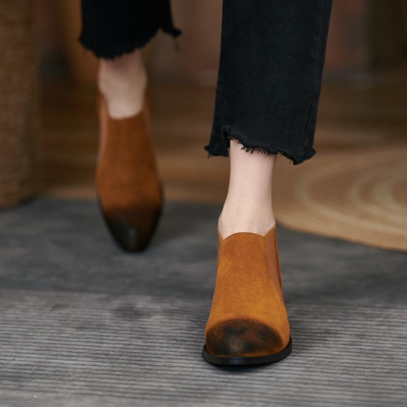 Fashion 2025 New Ankle Boots Autumn/Winter Women Boots Pointed Toe Fashion Women Shoes Cow Suede Chelsea Boots Genuine Leather Shoes